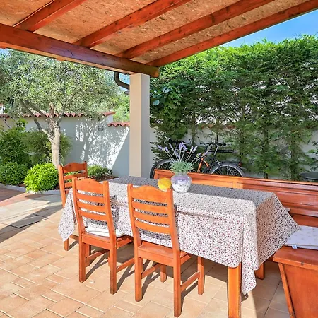 Apartmán Teuta_commodious At The Vodnjan